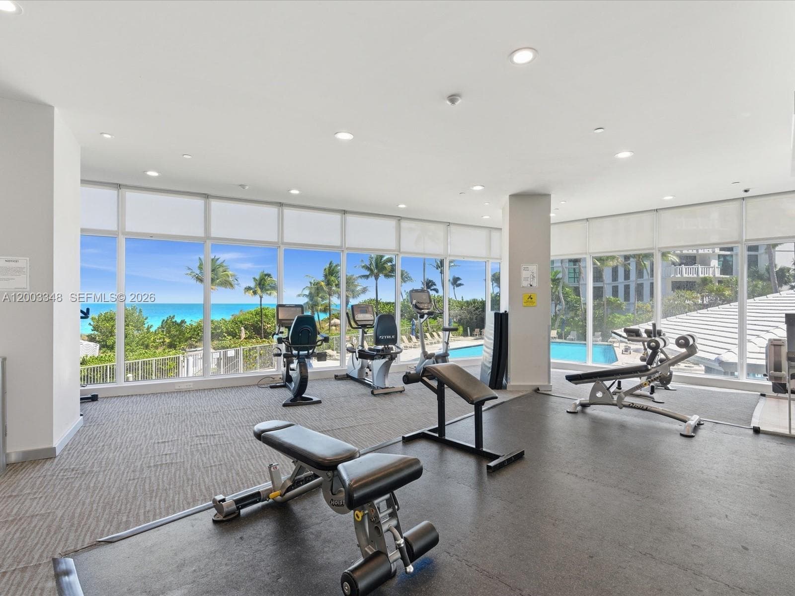 600 Grapetree Dr, Key Biscayne FL 33149 — 79