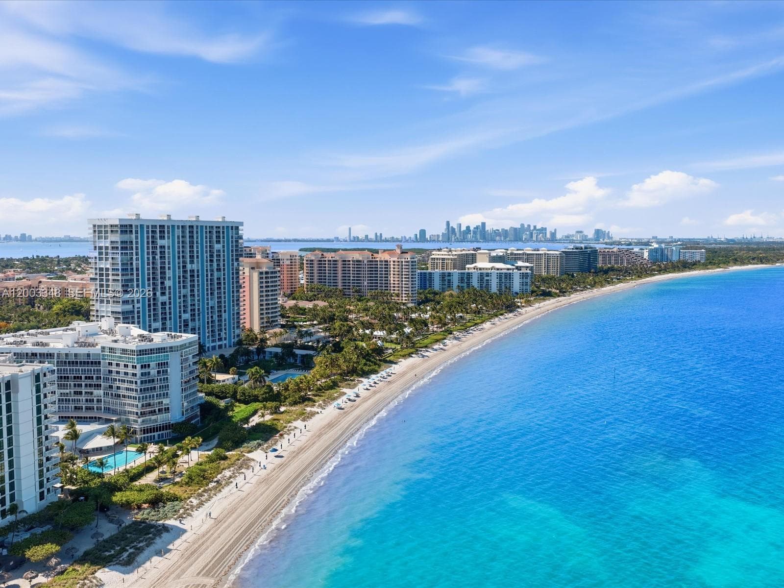 600 Grapetree Dr, Key Biscayne FL 33149 — 61