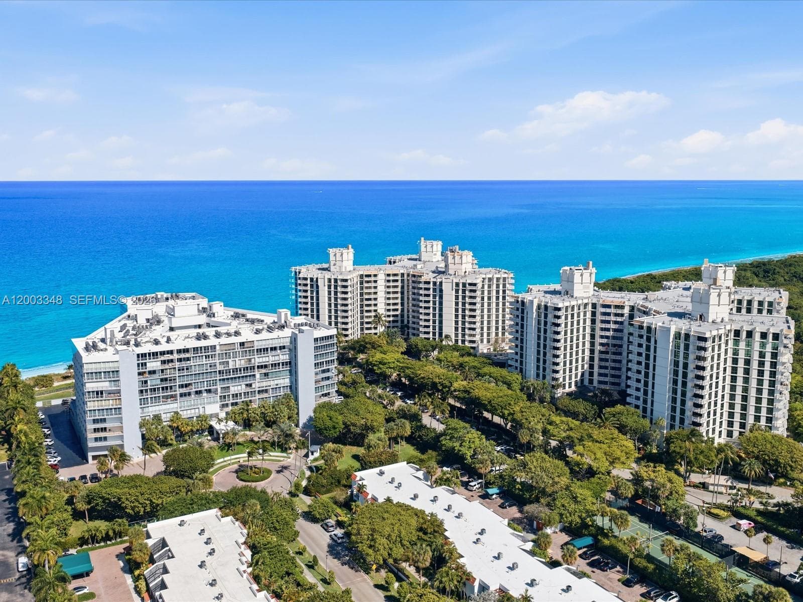 600 Grapetree Dr, Key Biscayne FL 33149 — 74