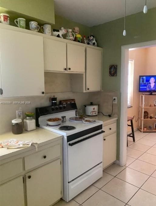 3410 SW 11th St, Miami FL 33135 — 7