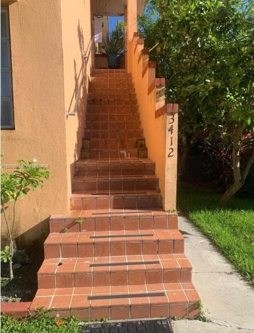 3410 SW 11th St, Miami FL 33135 — 3
