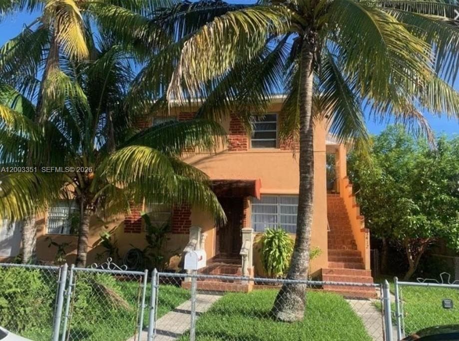 3410 SW 11th St, Miami FL 33135 — 1