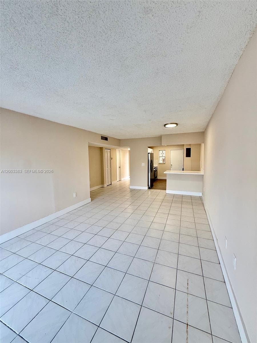 1950 W 54th St # 115, Hialeah FL 33012 — 16