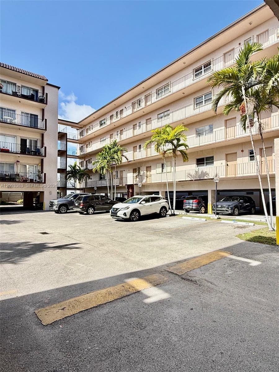 1950 W 54th St # 115, Hialeah FL 33012 — 5