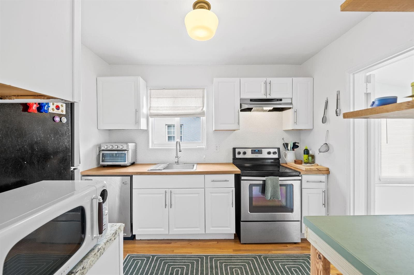 2135 SW 26th Street, Miami FL 33133 — 7