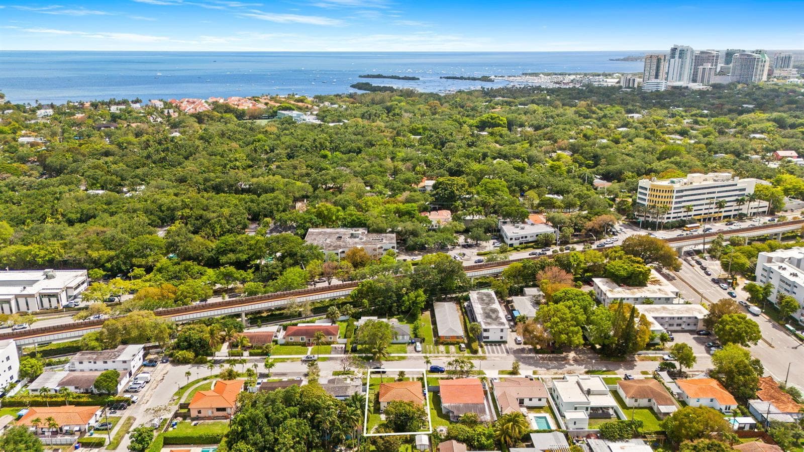 2135 SW 26th Street, Miami FL 33133 — 20