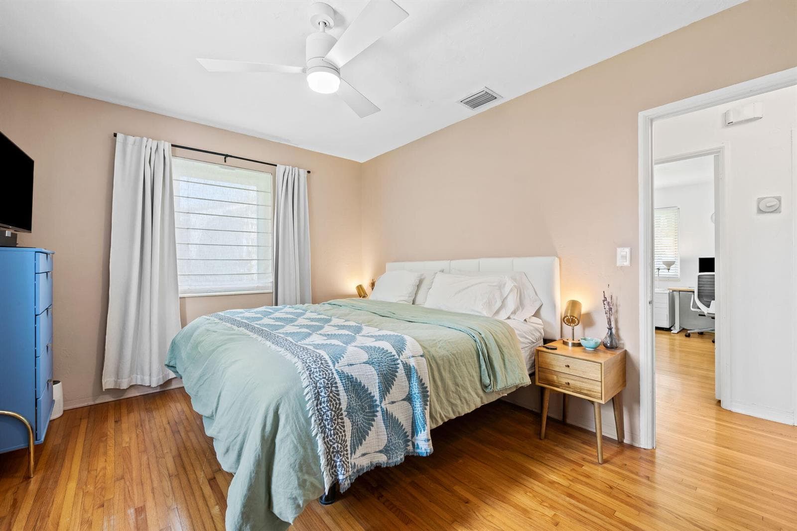 2135 SW 26th Street, Miami FL 33133 — 14
