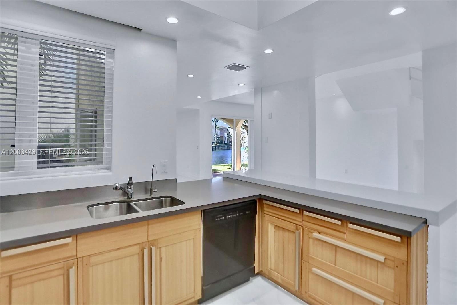 21032 NE 32nd Ave # 21032, Aventura FL 33180 — 5
