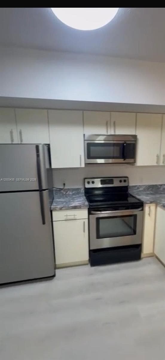 5077 NW 7th St # 1107, Miami FL 33126 — 11