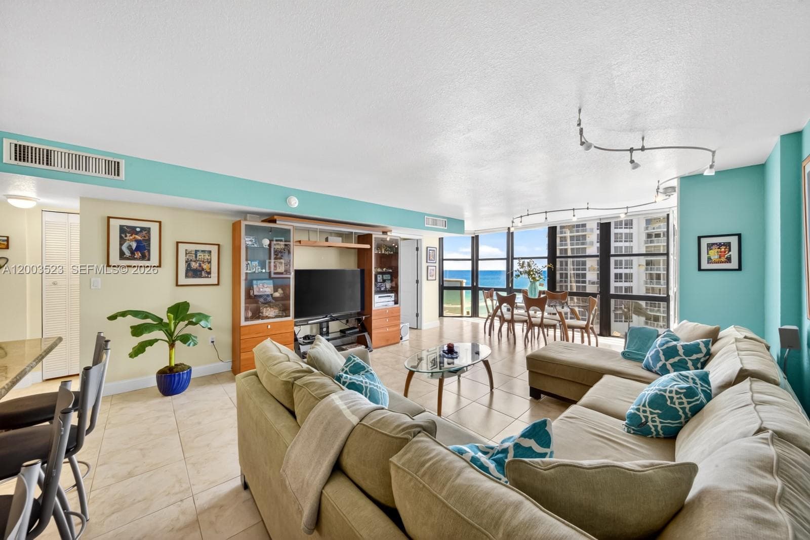 6423 Collins Ave # 1204, Miami Beach FL 33141 — 3