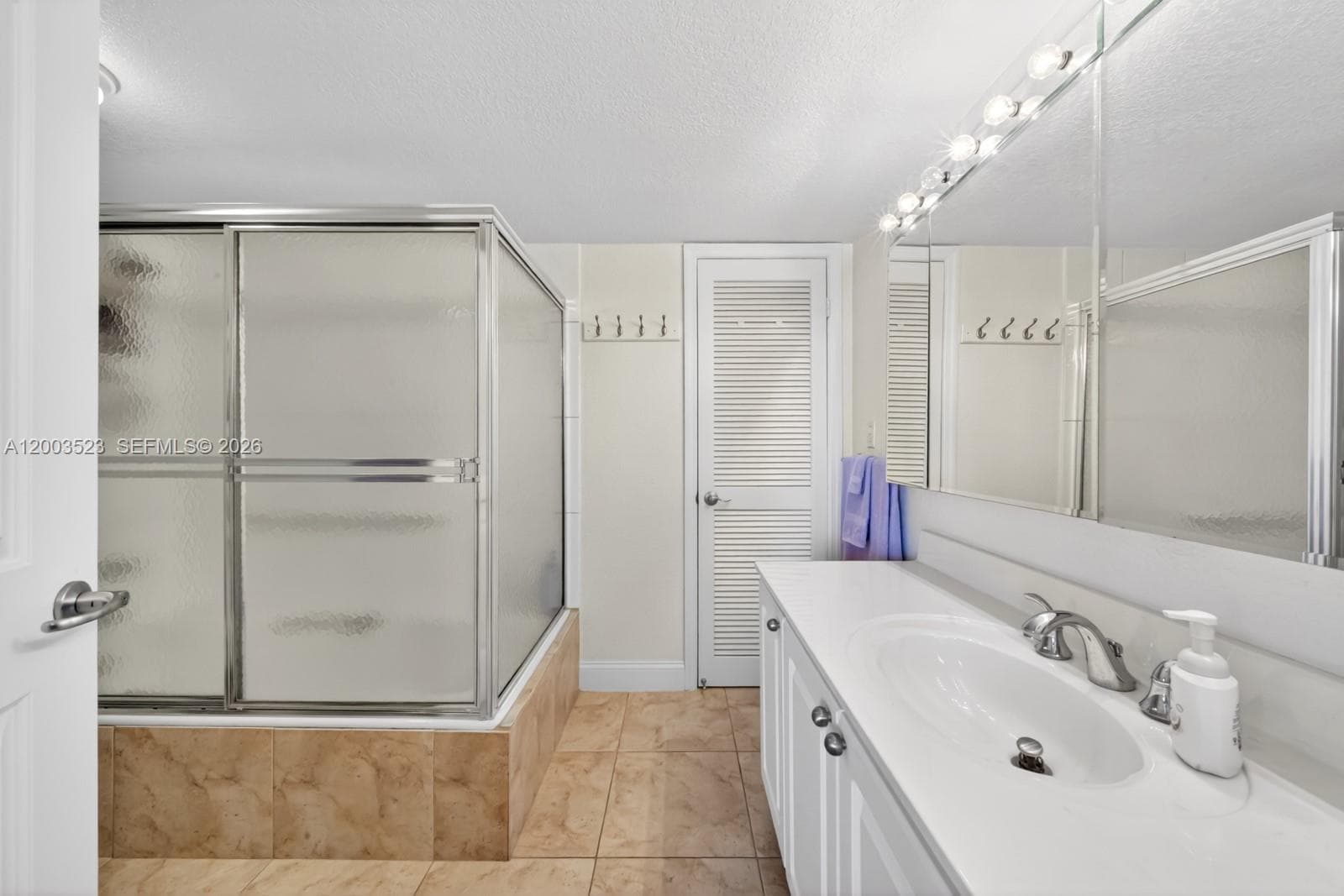 6423 Collins Ave # 1204, Miami Beach FL 33141 — 11