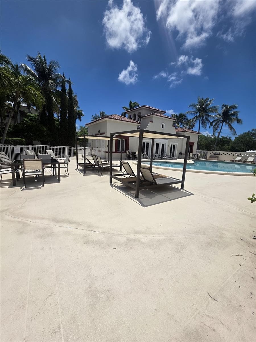 6709 N Kendall Dr # 228, Pinecrest FL 33156 — 47