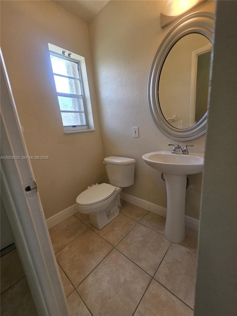 6709 N Kendall Dr # 228, Pinecrest FL 33156 — 32