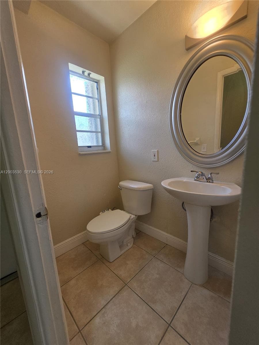 6709 N Kendall Dr # 228, Pinecrest FL 33156 — 33