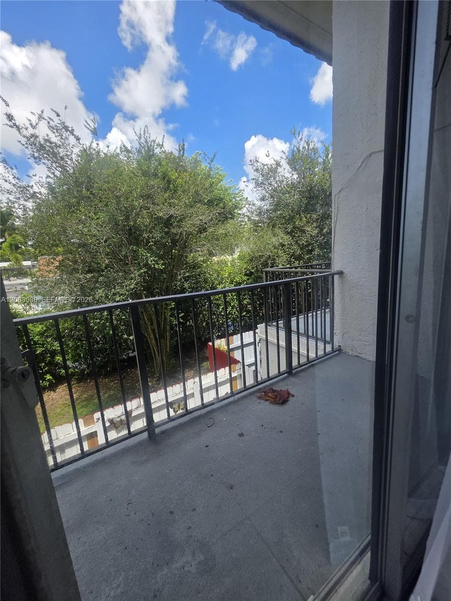 6709 N Kendall Dr # 228, Pinecrest FL 33156 — 39