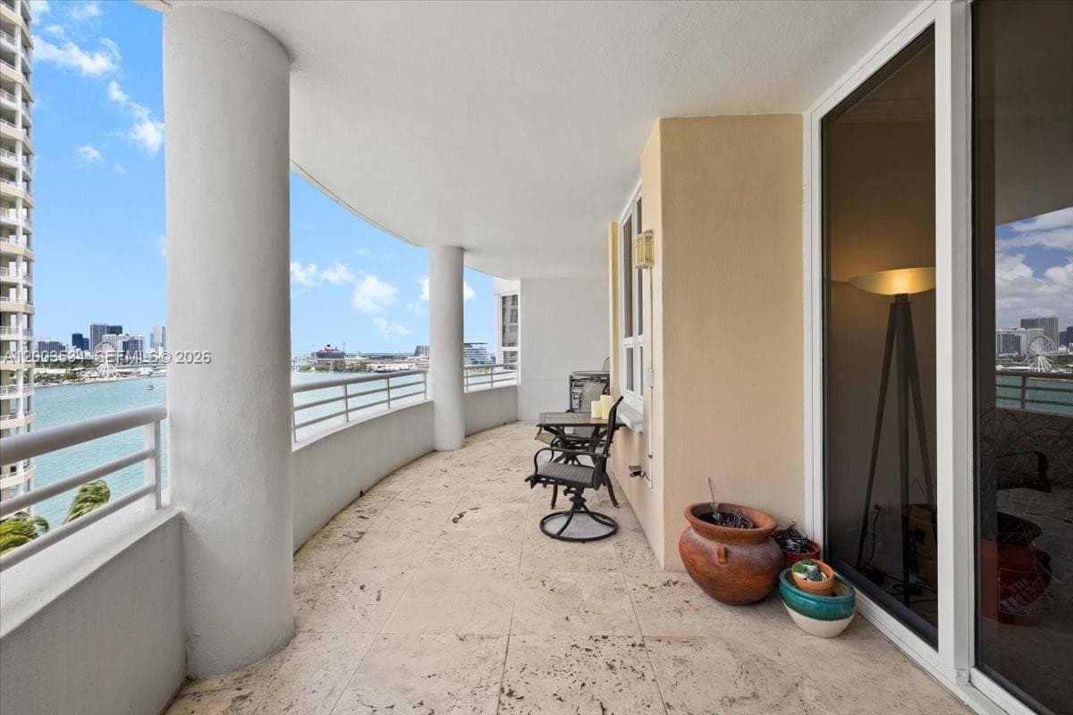 808 BRICKELL KEY DR # 1205, Miami FL 33131 — 27