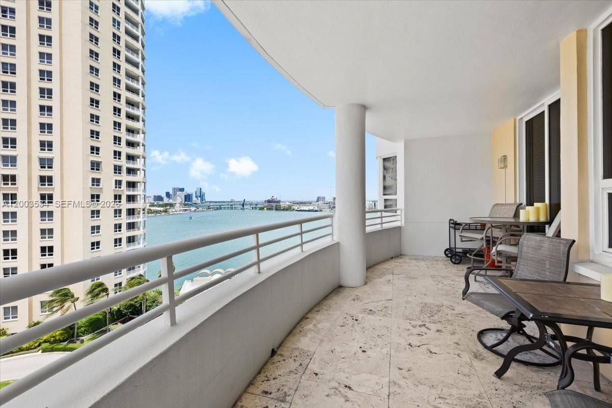 808 BRICKELL KEY DR # 1205, Miami FL 33131 — 28