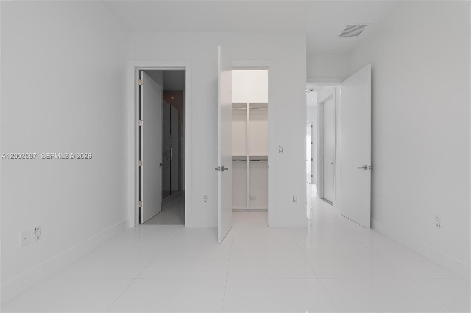 10431 NW 68th Ter, Doral FL 33178 — 20
