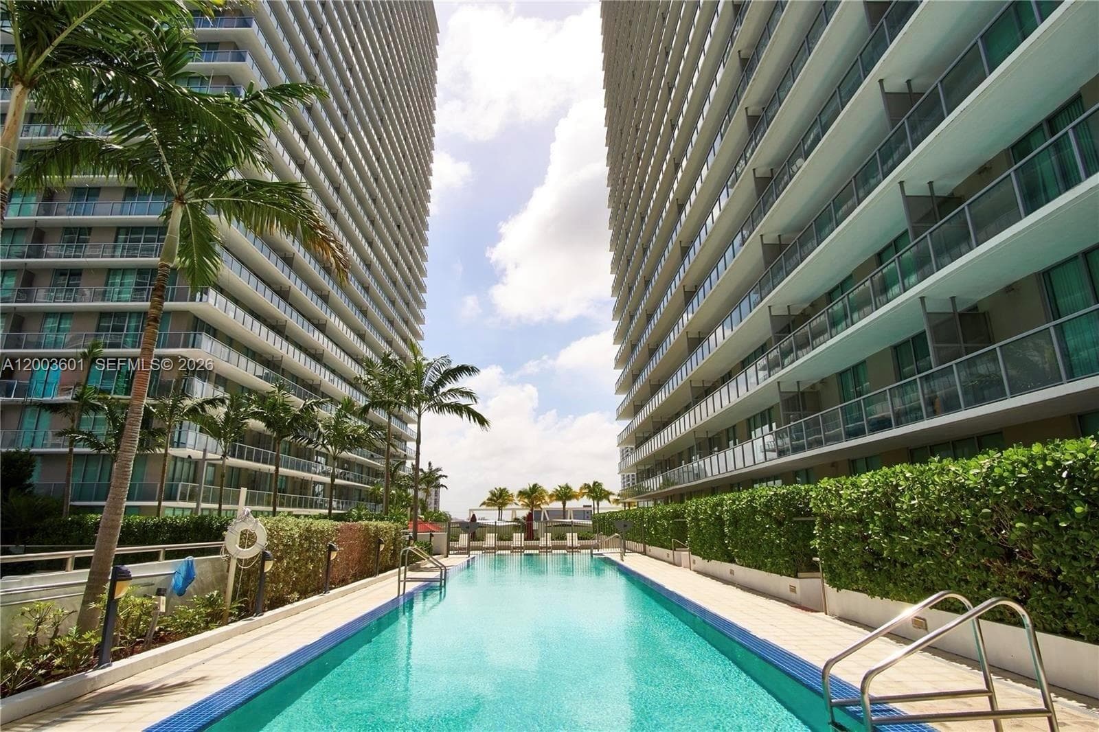 1111 SW 1st Ave, Miami FL 33130 — 22