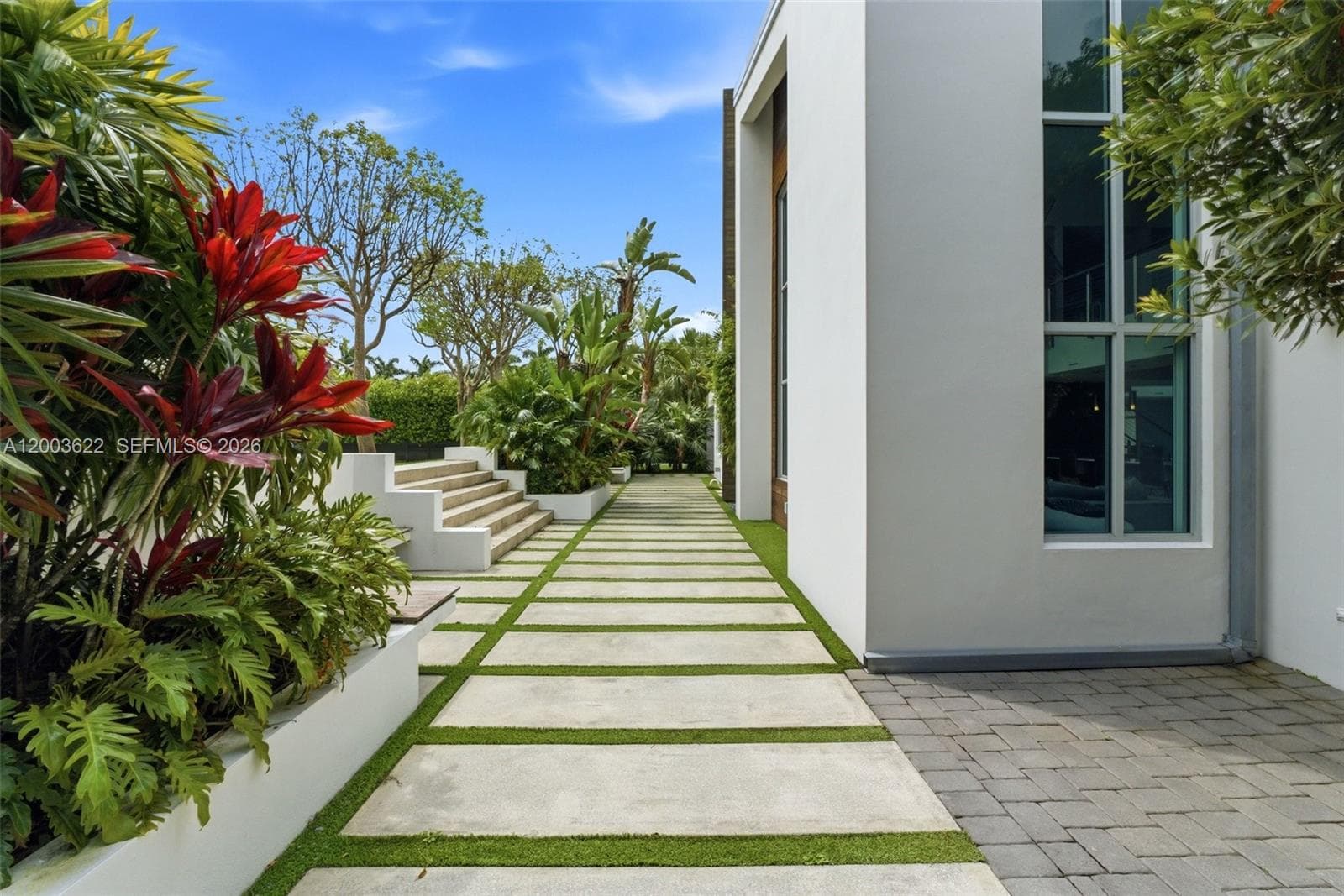 25200 SW 189 ave, Homestead FL 33031 — 11