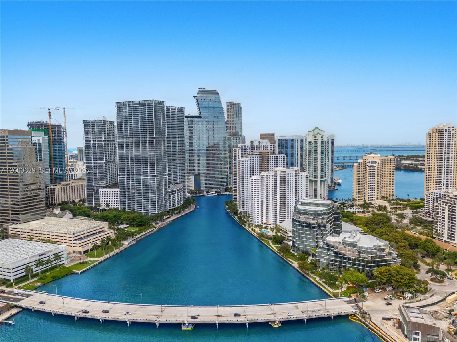 485 Brickell Ave # 4501, Miami FL 33131 — 30