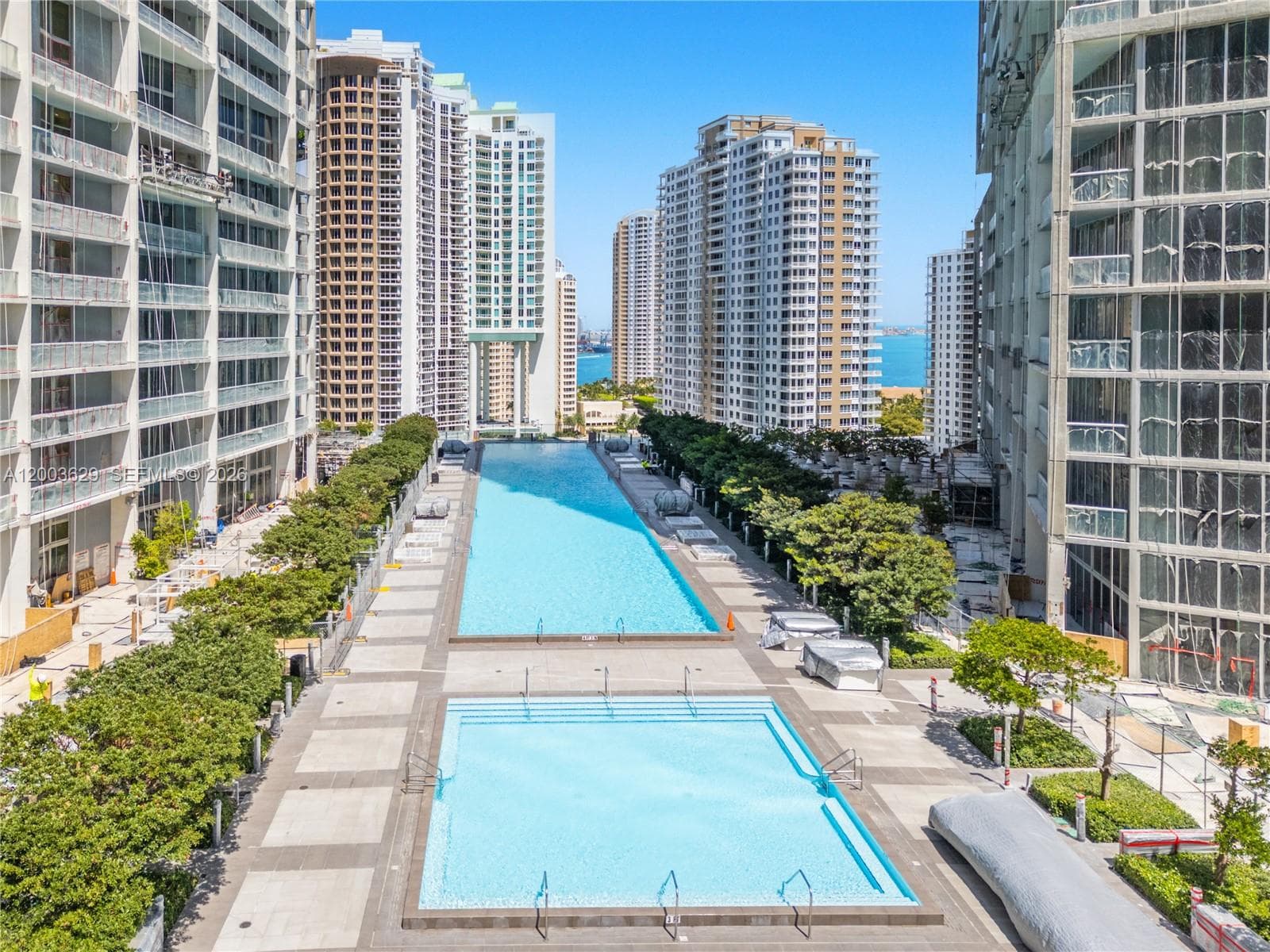 485 Brickell Ave # 4501, Miami FL 33131 — 25