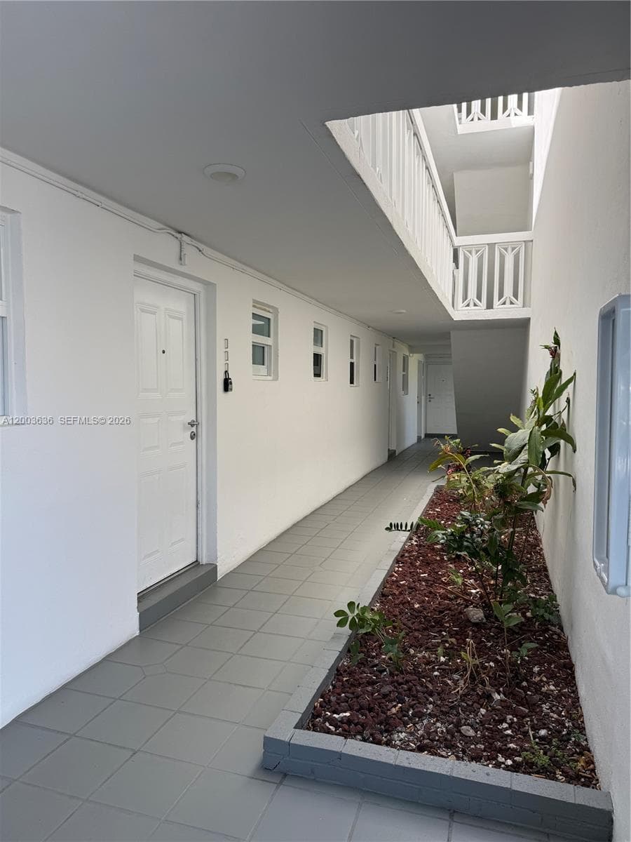 200 Galen Dr # 111, Key Biscayne FL 33149 — 17
