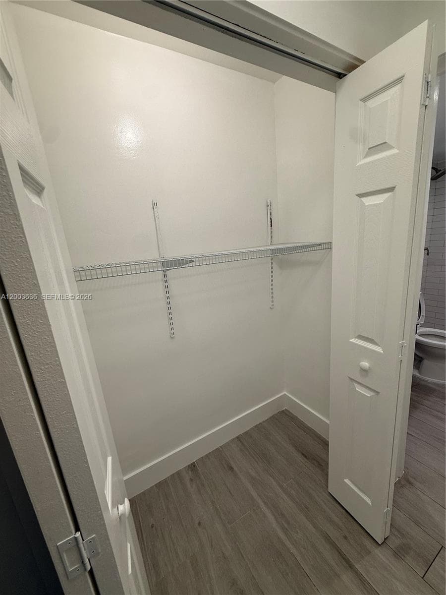 200 Galen Dr # 111, Key Biscayne FL 33149 — 12