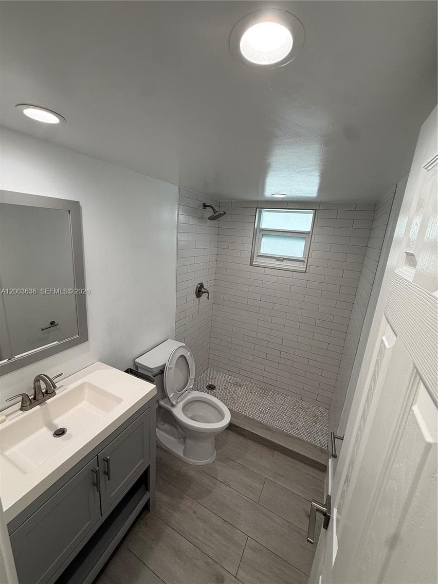 200 Galen Dr # 111, Key Biscayne FL 33149 — 15