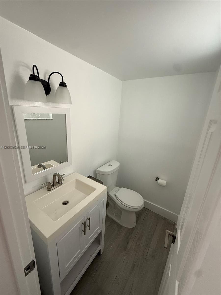 200 Galen Dr # 111, Key Biscayne FL 33149 — 8