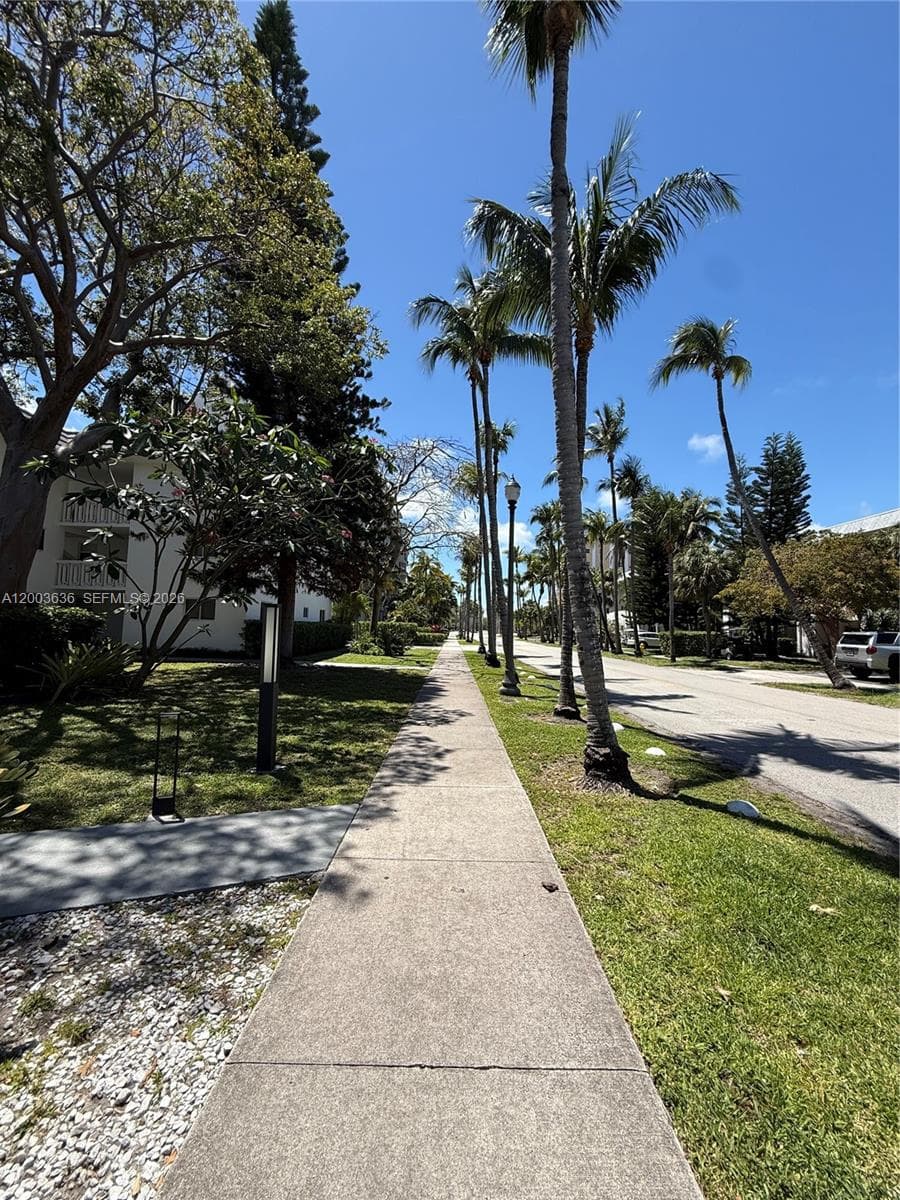 200 Galen Dr # 111, Key Biscayne FL 33149 — 21