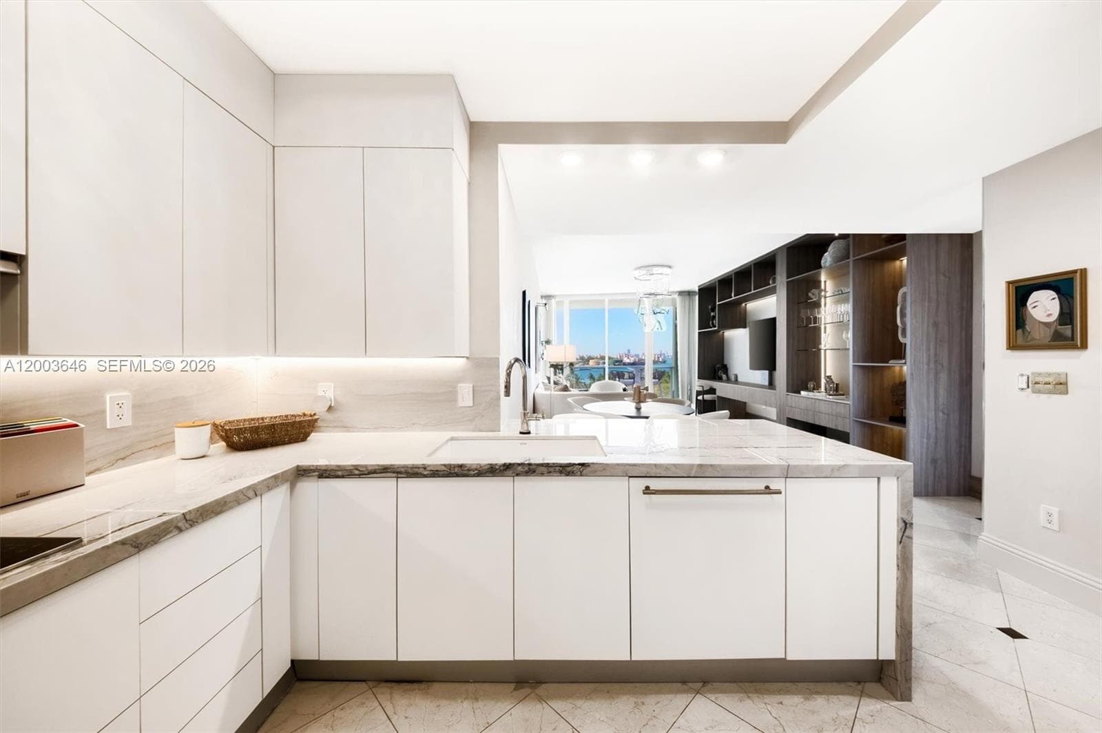 100 S Pointe Dr # 702, Miami Beach FL 33139 — 10