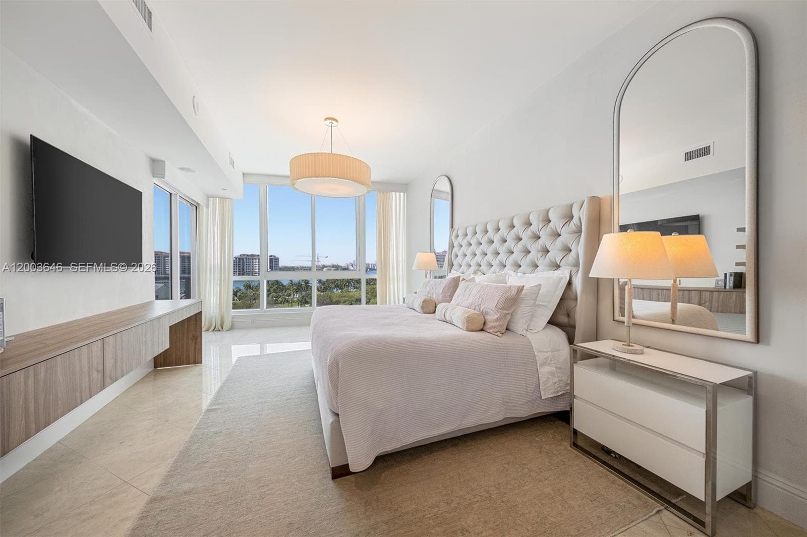 100 S Pointe Dr # 702, Miami Beach FL 33139 — 18
