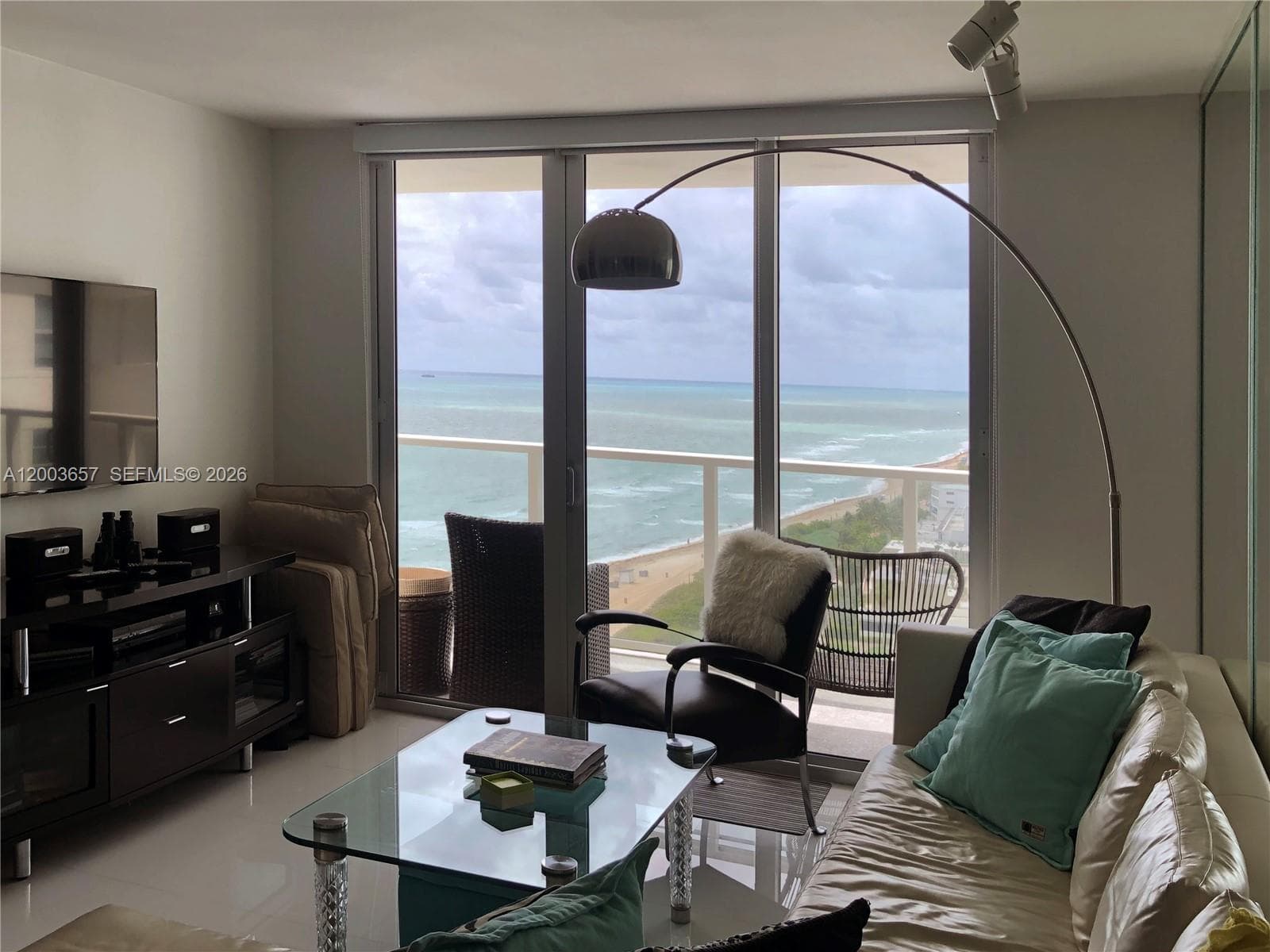 5701 Collins Ave # 1714, Miami Beach FL 33140 — 17