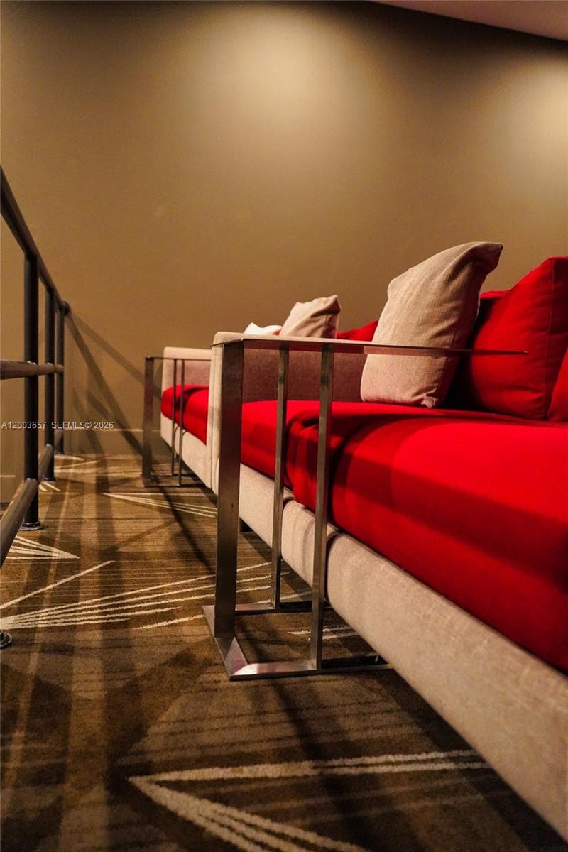 5701 Collins Ave # 1714, Miami Beach FL 33140 — 35