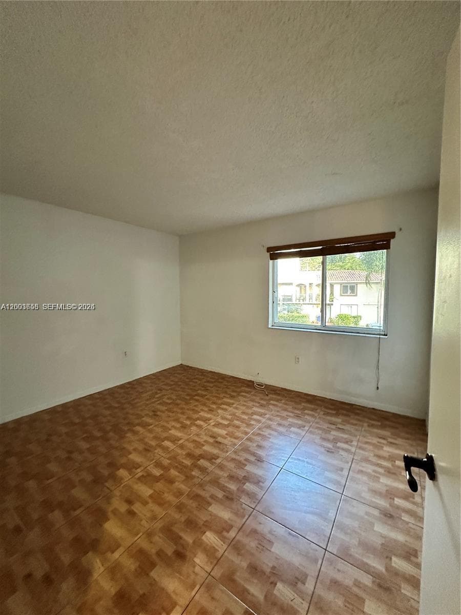551 NW 82nd Ave # 502, Miami FL 33126 — 19