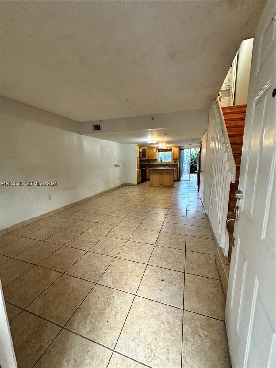 551 NW 82nd Ave # 502, Miami FL 33126 — 31