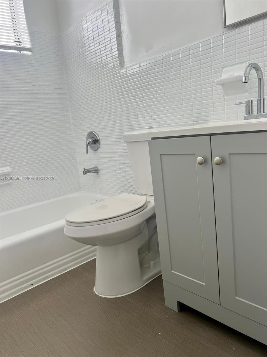 740 Michigan Ave # 10, Miami Beach FL 33139 — 5
