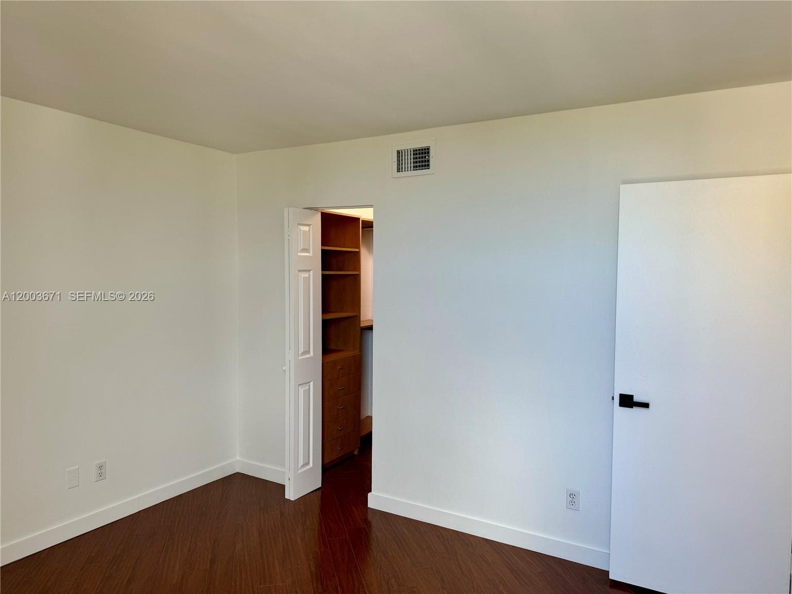 2020 NE 135th St # 810, North Miami FL 33181 — 27