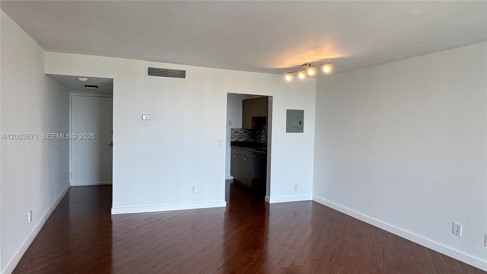 2020 NE 135th St # 810, North Miami FL 33181 — 12
