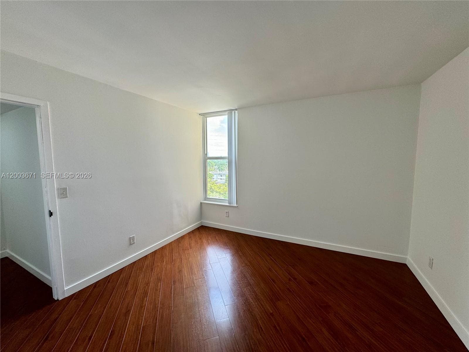 2020 NE 135th St # 810, North Miami FL 33181 — 31