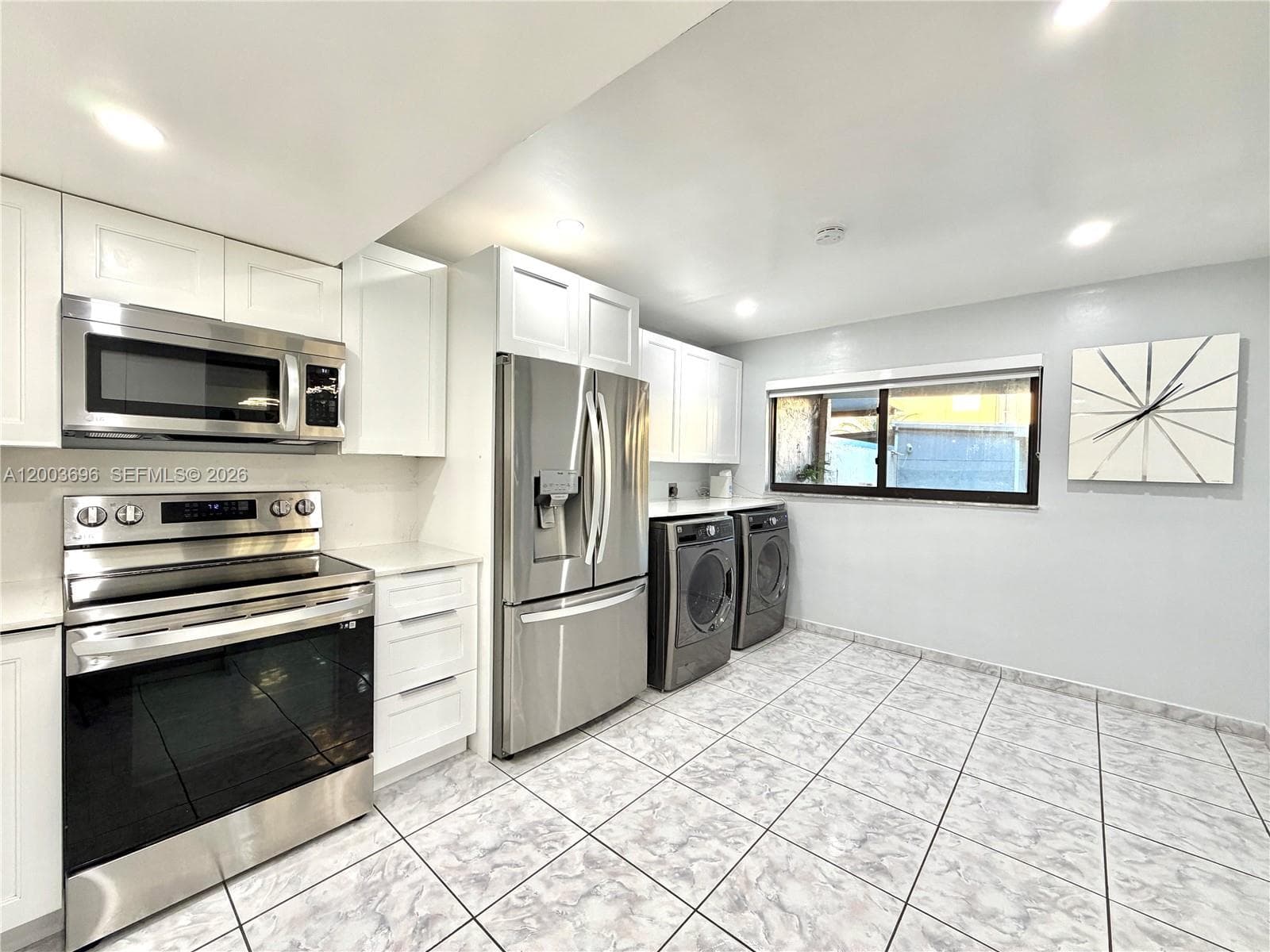 8155 W 9th Ct, Hialeah FL 33014 — 12