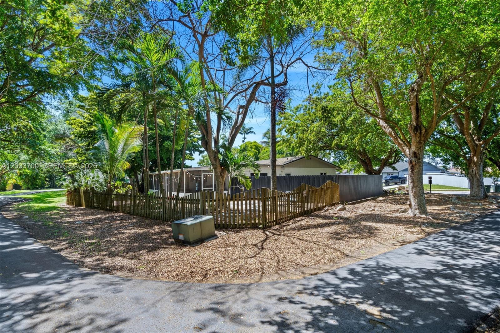 1752 S Anhinga Ln, Homestead FL 33035 — 37