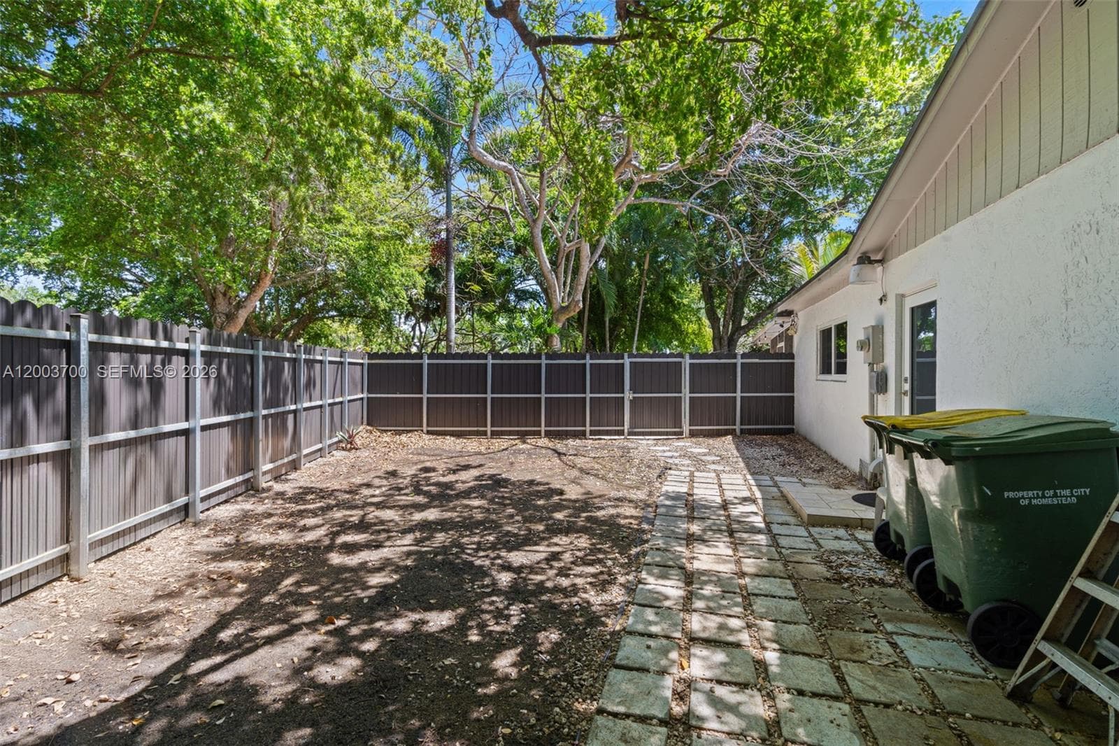 1752 S Anhinga Ln, Homestead FL 33035 — 35