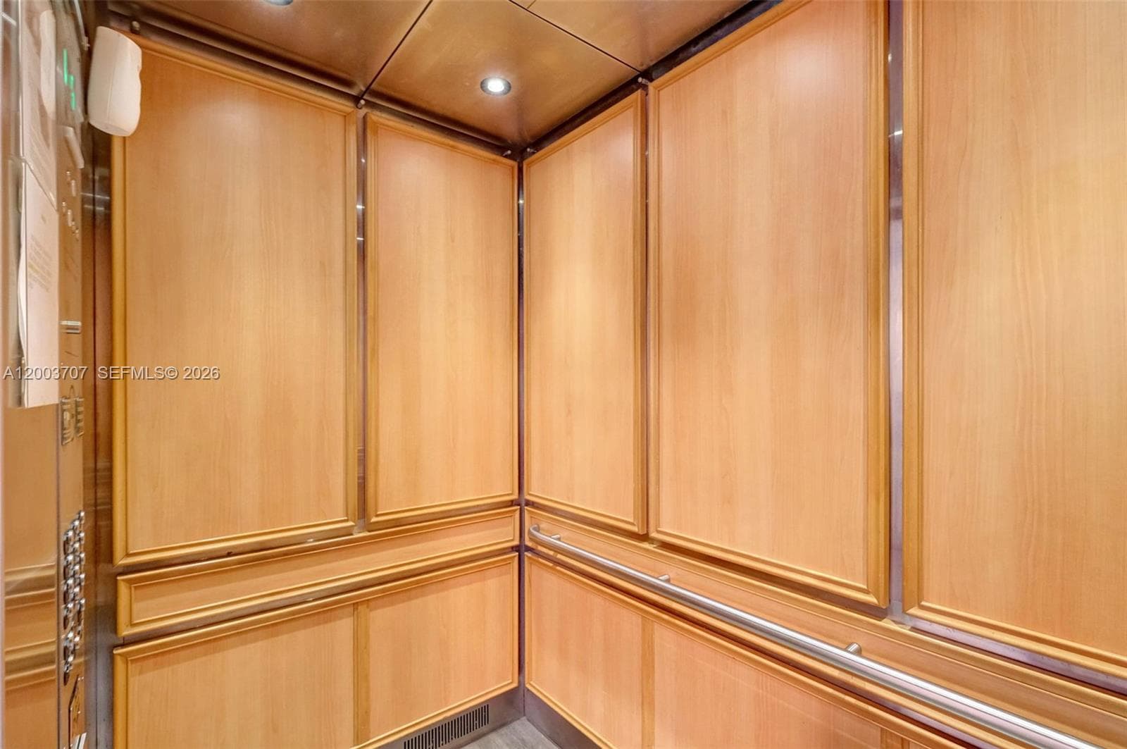 1345 Lincoln Rd # 501, Miami Beach FL 33139 — 28