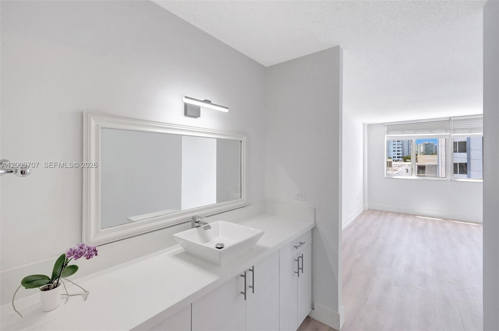 1345 Lincoln Rd # 501, Miami Beach FL 33139 — 21