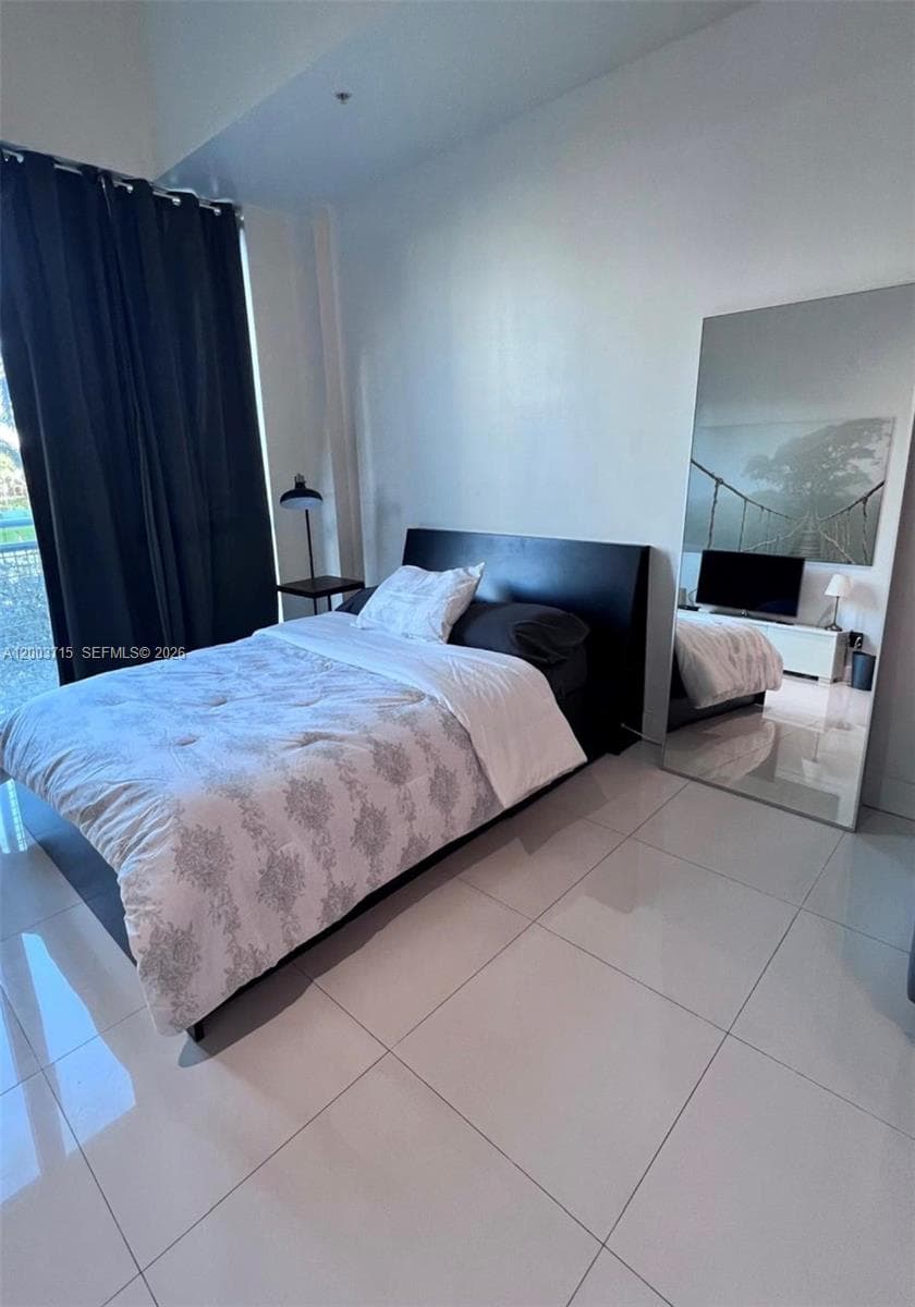 244 Biscayne Blvd # 237, Miami FL 33132 — 6