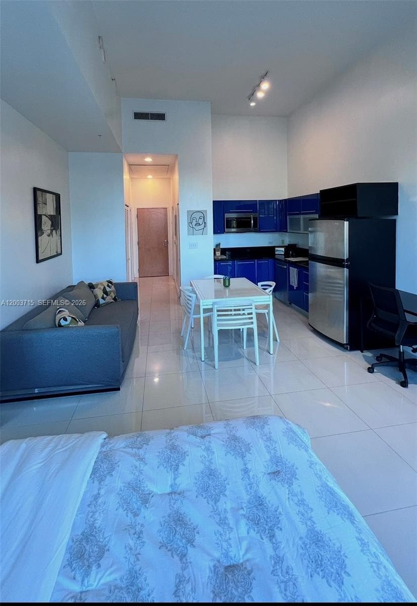 244 Biscayne Blvd # 237, Miami FL 33132 — 10