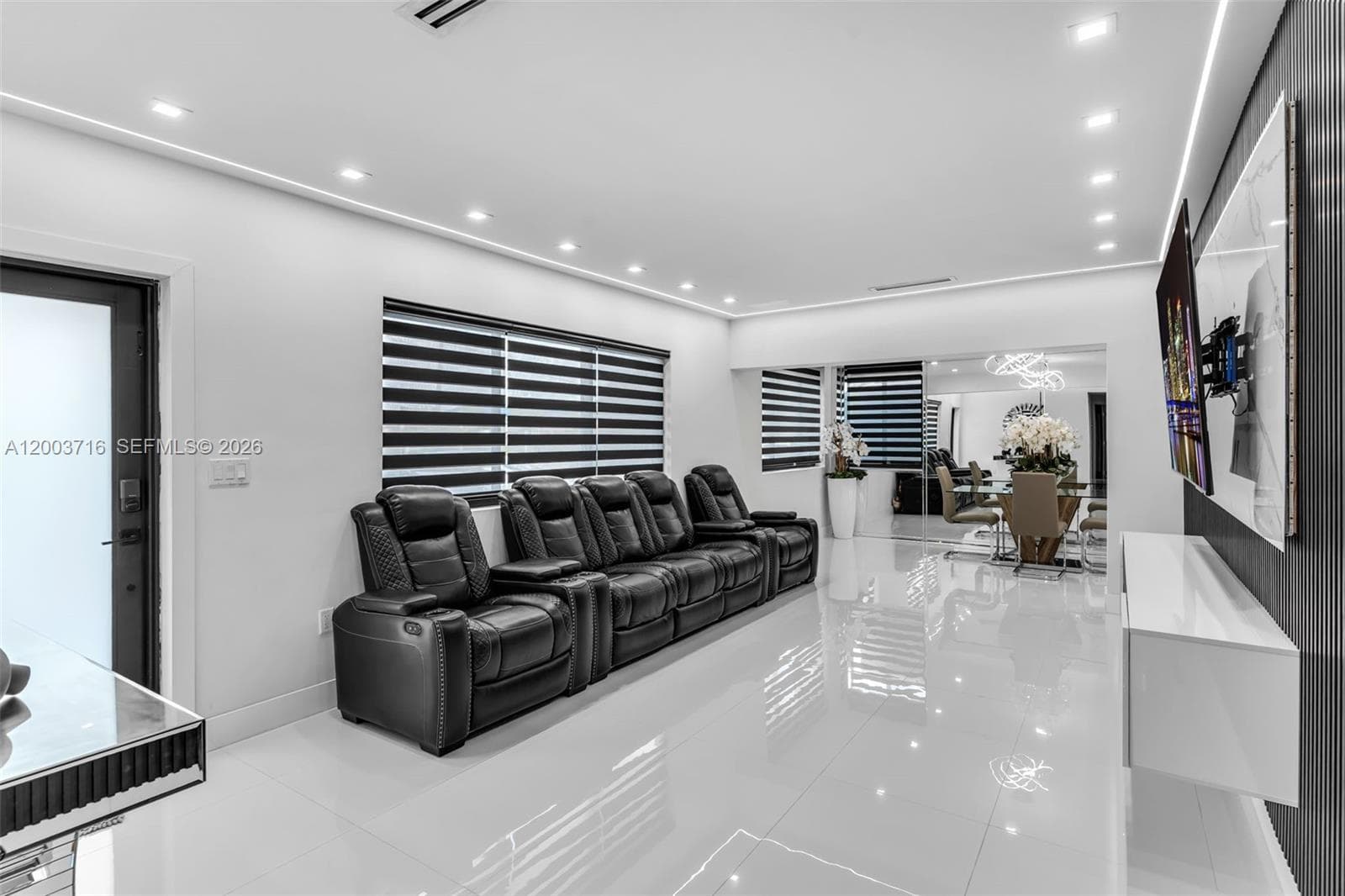 4211 W 8th Ave, Hialeah FL 33012 — 36