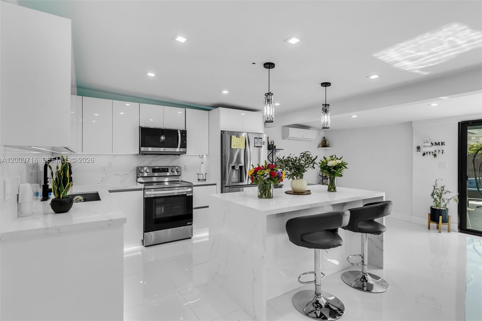 4211 W 8th Ave, Hialeah FL 33012 — 32